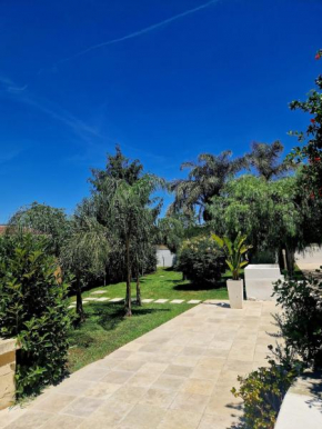 Monolocale ampio Alimini Home